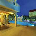 Vikendica In With House Sea View Trogir