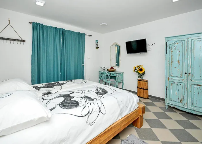 Σπίτι διακοπών In With House Sea View